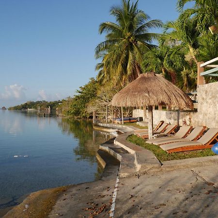 Villa Santuario Lake Front Oasis Bacalar Εξωτερικό φωτογραφία