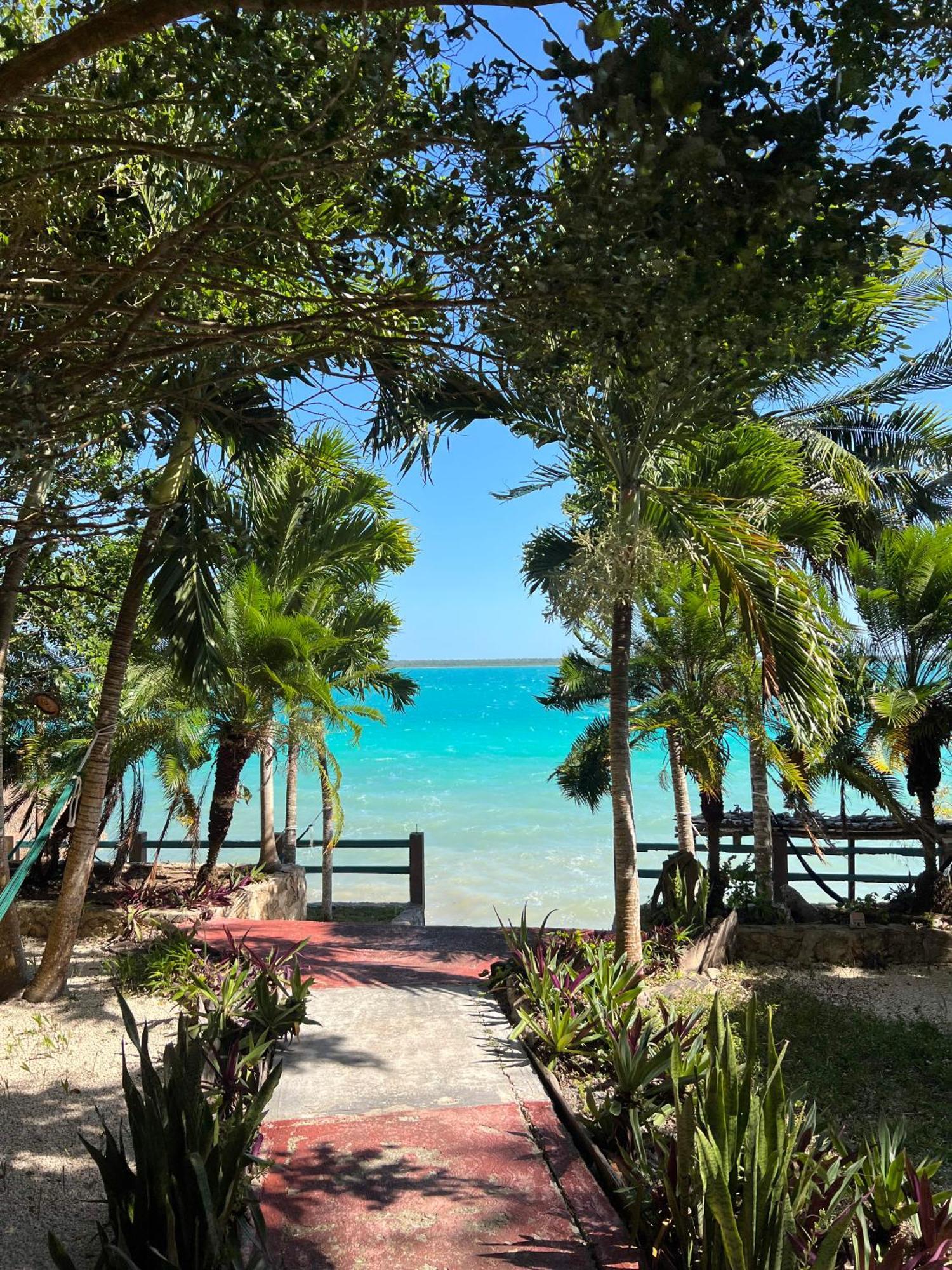 Villa Santuario Lake Front Oasis Bacalar Εξωτερικό φωτογραφία